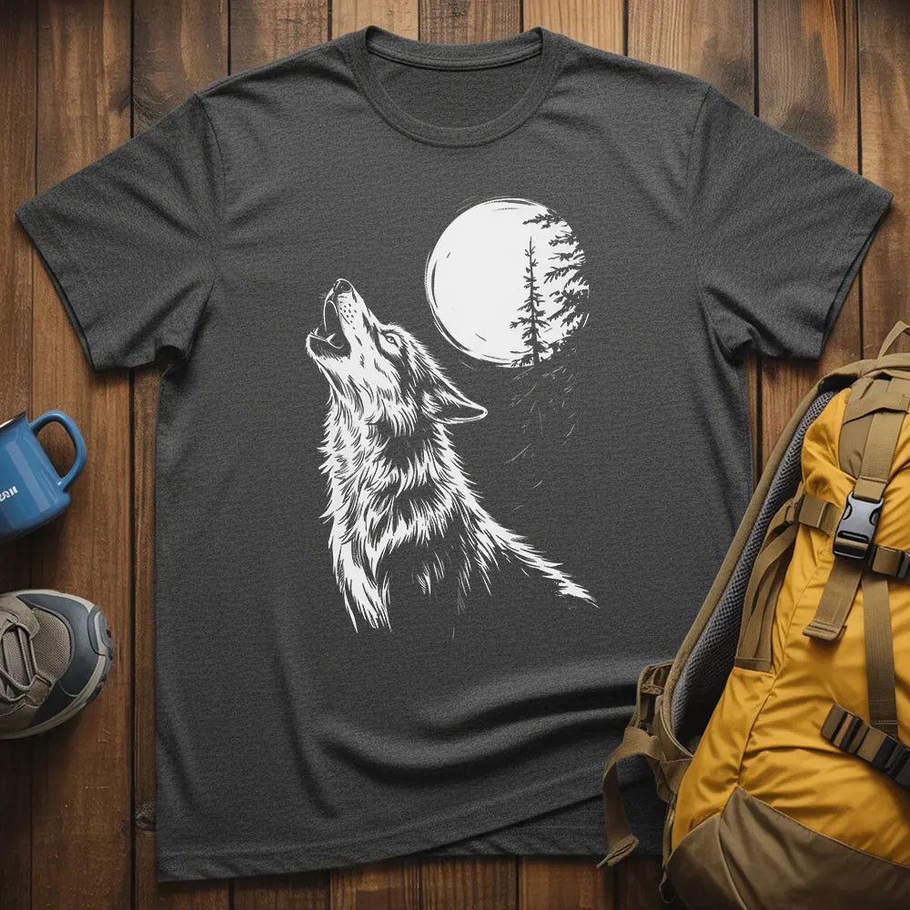 Wild Wolf Howling T-Shirt